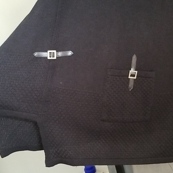 EUC rare black tunic style that hits top of waist - Picture 6 of 8